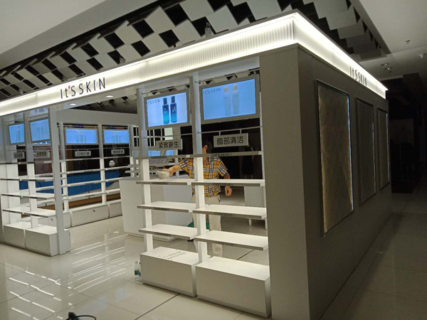 珠寶首飾展柜用戶都喜歡用定制嗎？