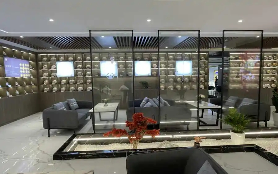 珠寶展柜的燈光怎么設(shè)計